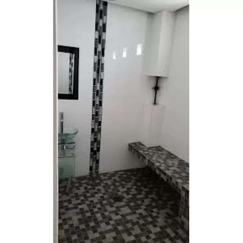 Sexo en los baños san juan Bosco, Yina cuenta como lo que fue un vapor termino en sexo